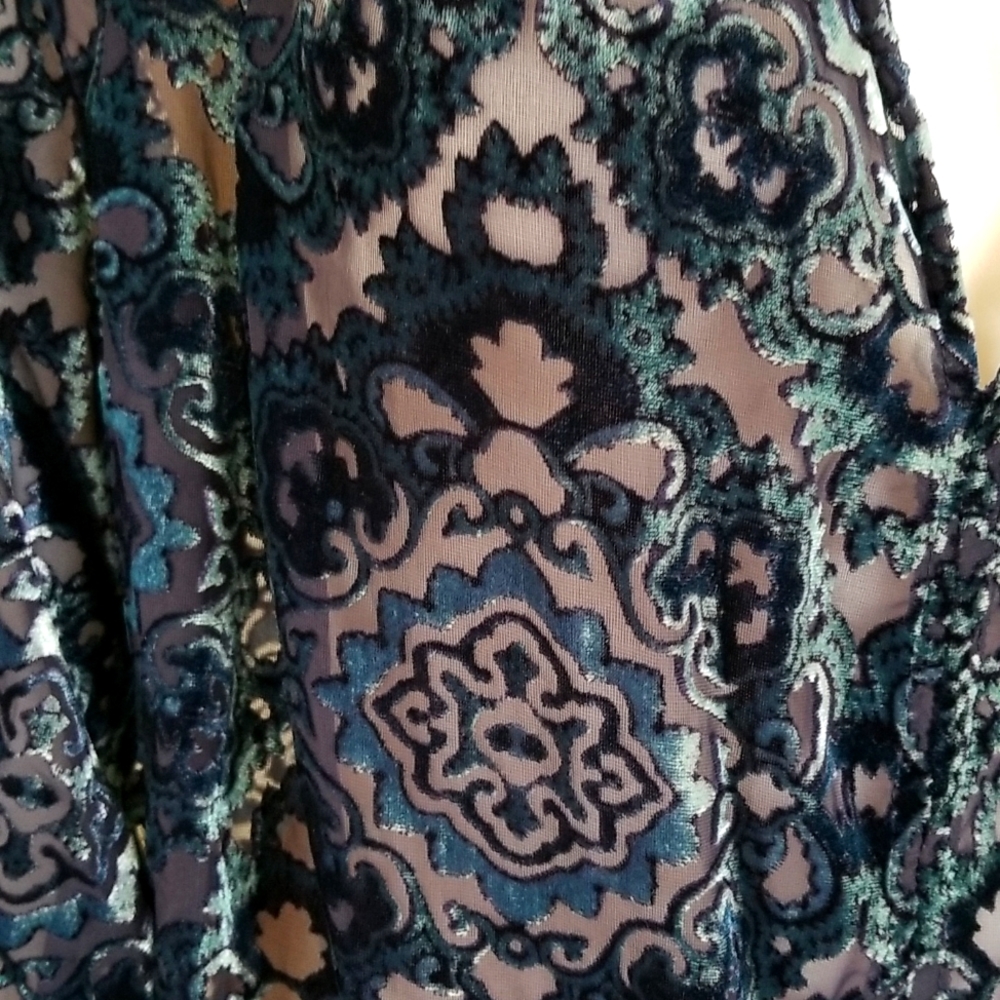 Faded  Glory blouse sz. L - Picture 6 of 13